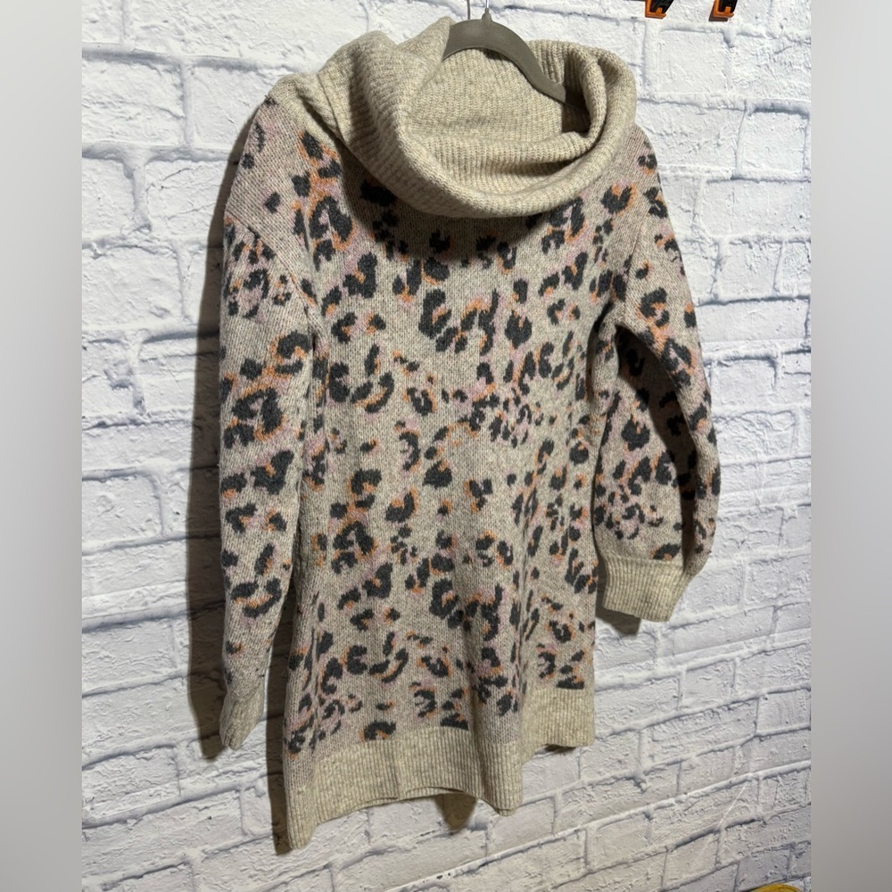 Anthropologie Emmy Leopard Print Cowl Neck Sweater, Size Small - Picture 2 of 7